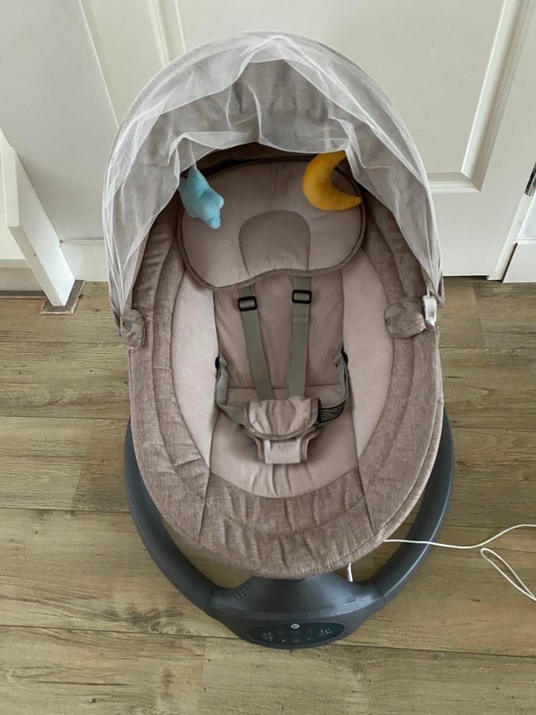 Novi baby swing, Ophalen, Zo goed als nieuw