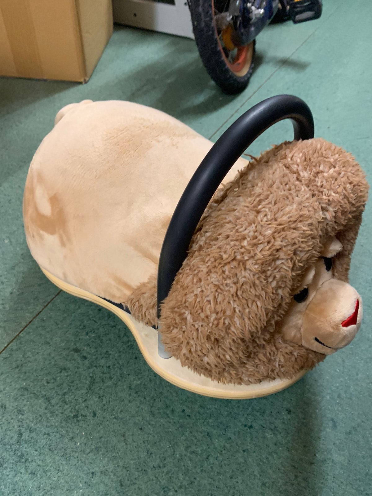 Wheelybug Leeuw / Hond, Ophalen, Zo goed als nieuw, Loopfiets