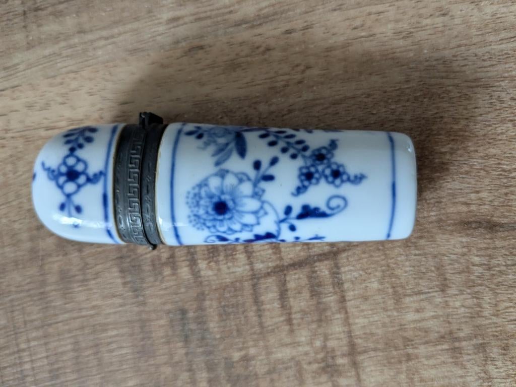 porseleinen parfumflesje  zilver montuur, 19e eeuw, Ophalen of Verzenden