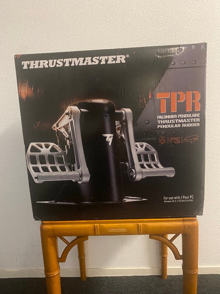 Thrustmaster TPR Pendular Rudder - Zo goed als nieuw, Computers en Software, Joysticks, Ophalen of Verzenden, Zo goed als nieuw