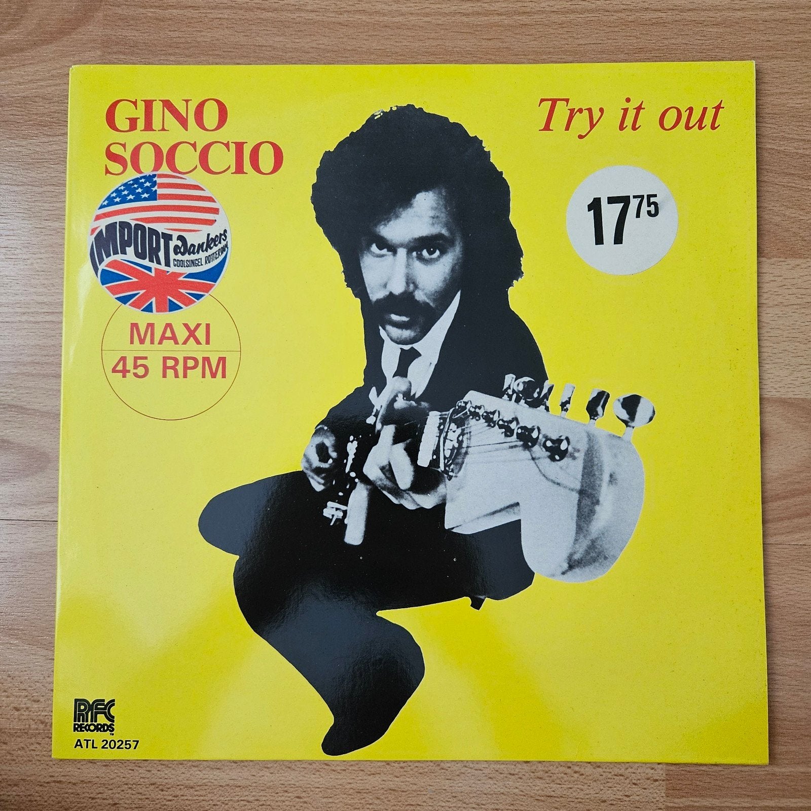 Gino Soccio – Try It Out - Maxi Single 

Staat Vinyl - Zeer, Ophalen of Verzenden, 12 inch