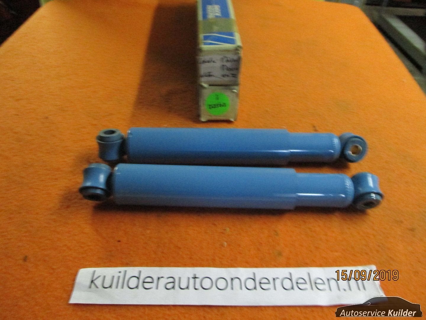 Nieuw set schokdempers achter Lada Niva KYB, Lada, -, -, Nieuw