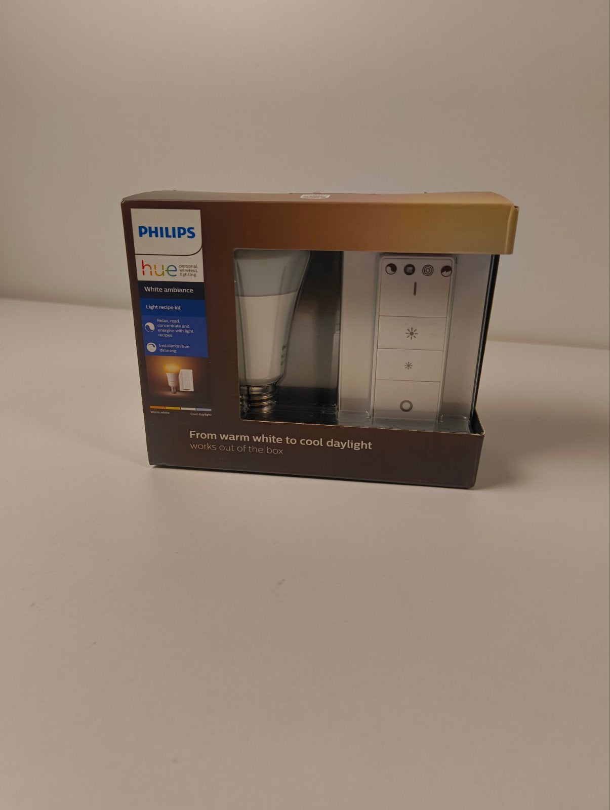 Philips Hue White Ambiance E27 Starter Kit, Huis en Inrichting, Lampen | Losse lampen, Bedienbaar via app, Philips Hue, Instelbaar wit