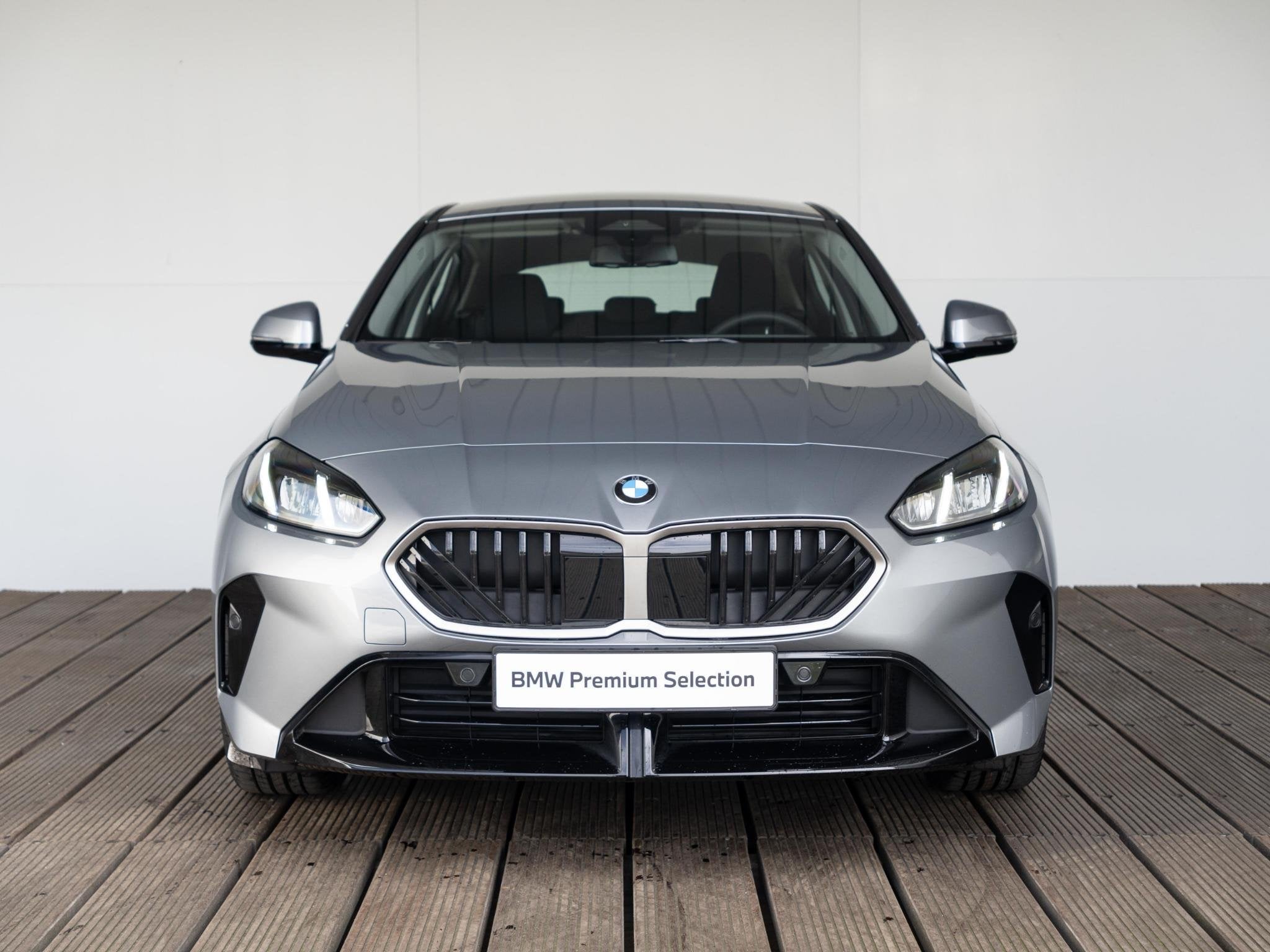 Foto 5 van BMW 1 Serie 120 | M Sport Design | Achteruitrijcamera | Stoe