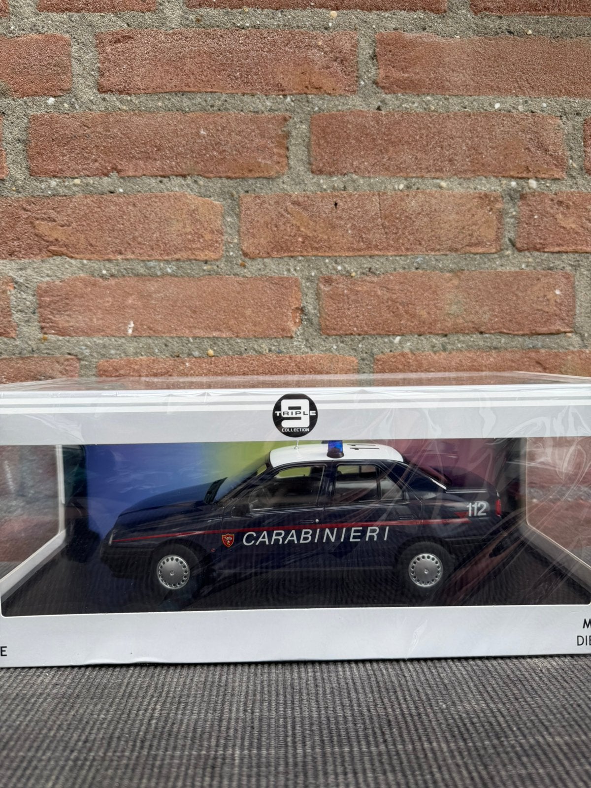 1:18 Triple 9 Alfa Romeo 155 carabinieri **NIEUW** ..80,-, Hobby en Vrije tijd, Ophalen of Verzenden, Nieuw, Auto, Overige merken