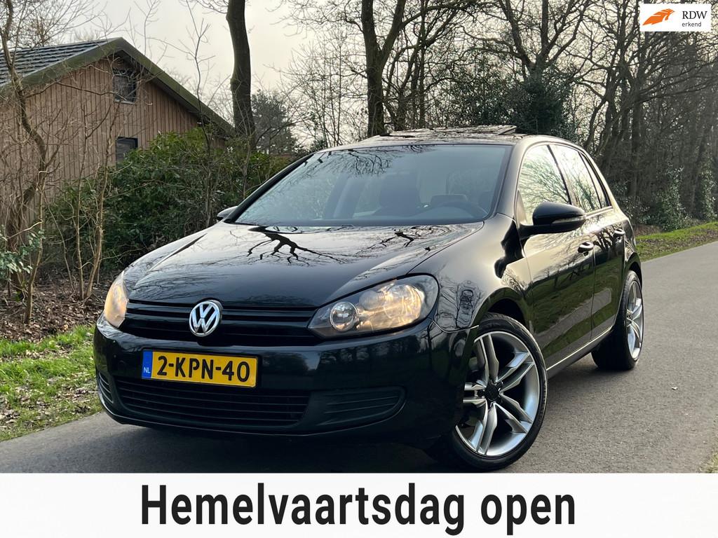 Volkswagen Golf 2.5 5-Cilinder | DSG + Dakje + Cruise + Clim, Auto's, Volkswagen, Gebruikt, Zwart, Overige carrosserieën, Zwart