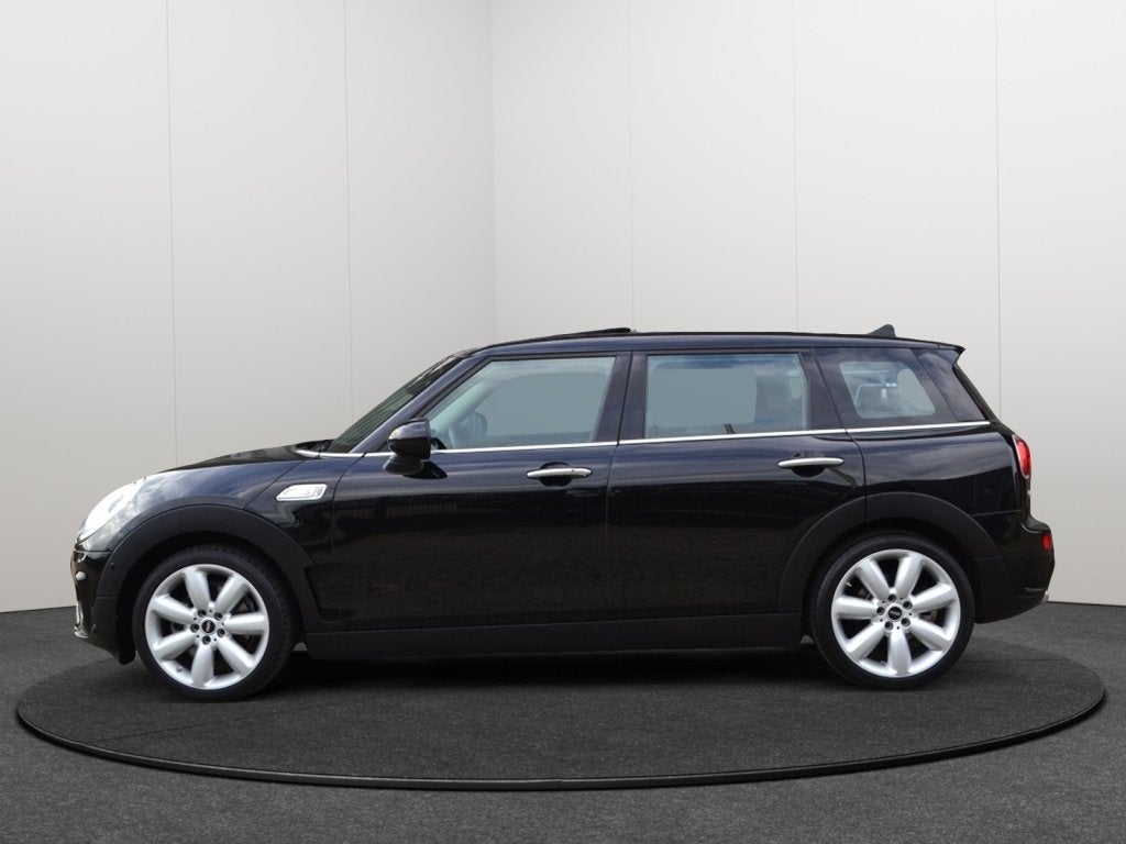 MINI Clubman 2.0 Cooper S 192PK Chili Navi/LED/Pano/Leer, Auto's, Gebruikt, Zwart, Leder, Geïmporteerd