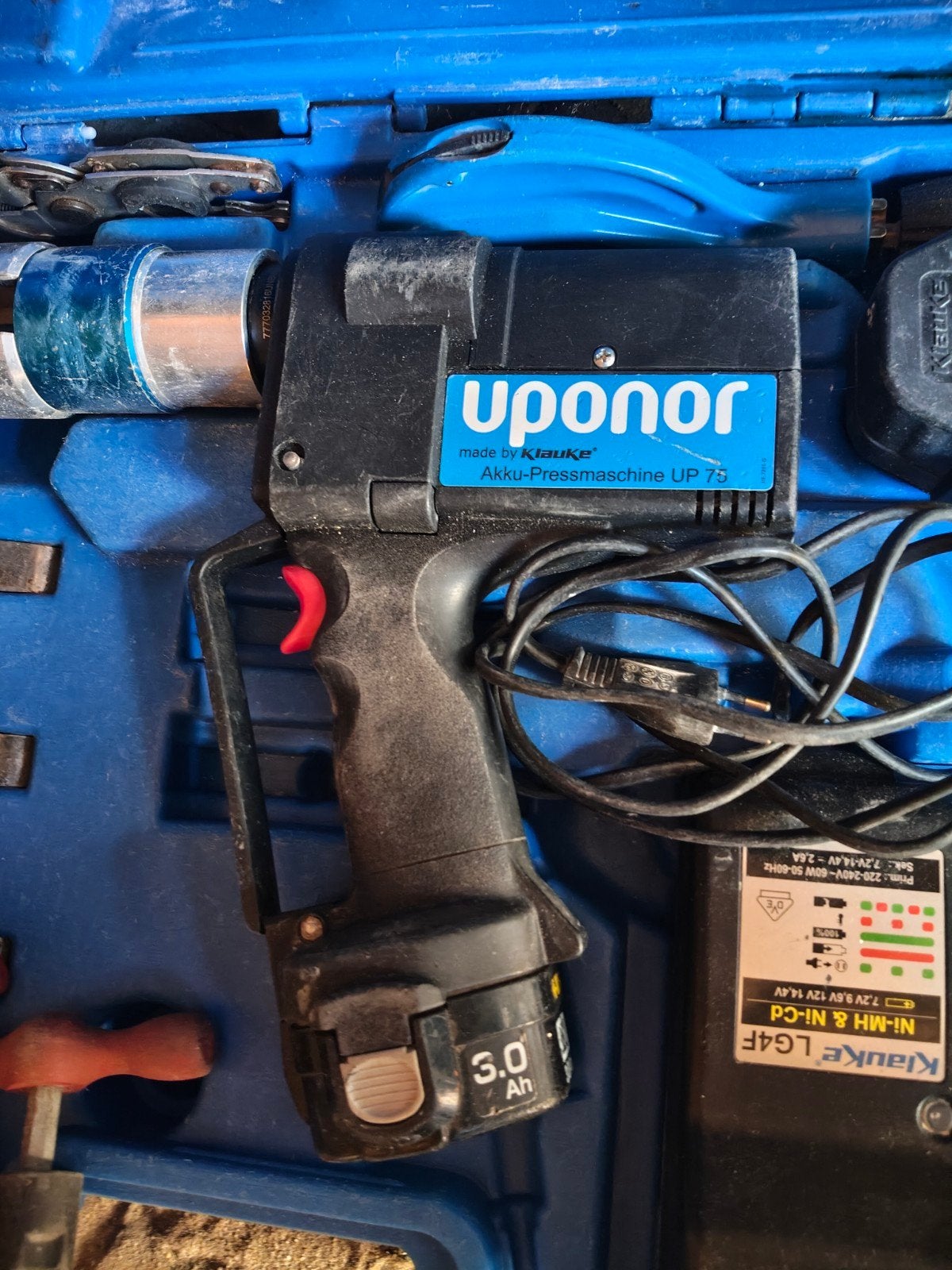 Uponor Accu-persmachine UP 75 met toebehoren, Ophalen of Verzenden, Gebruikt, Overige typen, Overige merken