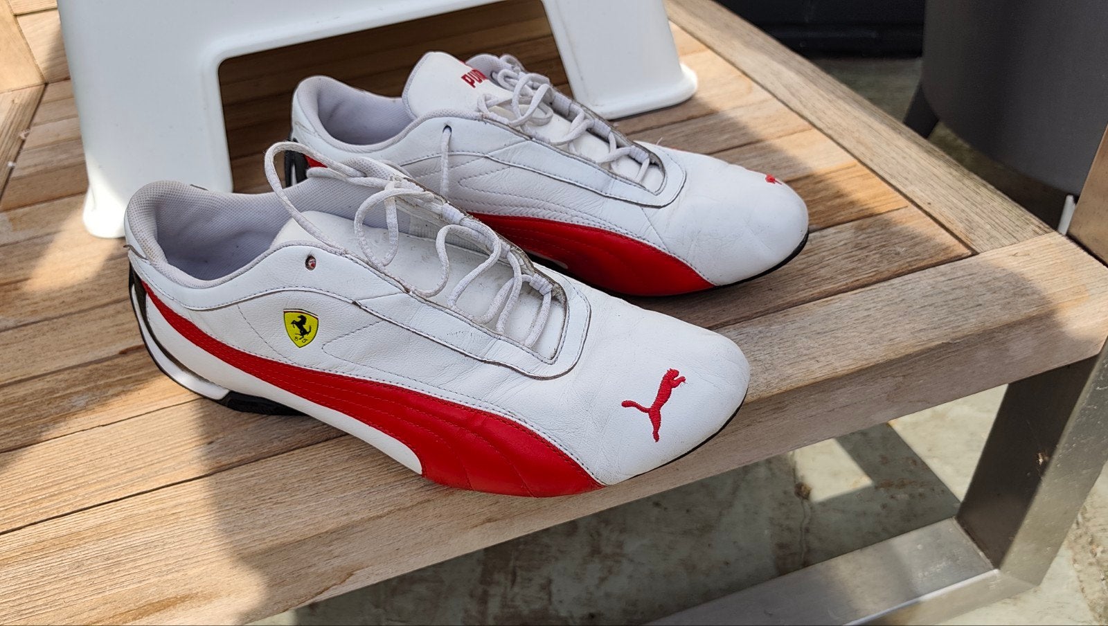 Puma Ferrari schoenen, Ophalen