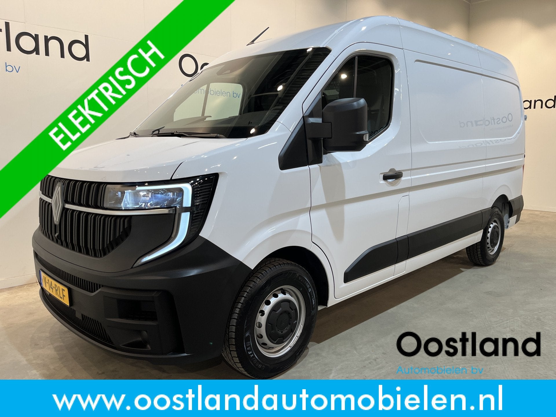 Renault Master E-Tech T35 L2H2 Advance long range 87 kWh / 1, Auto's, Stof, Gebruikt, 143 pk, 2450 kg