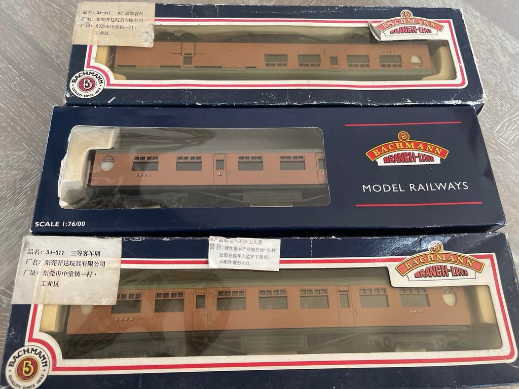 Bachmann OO BR Mk1 rijtuigen (3x) chocolate/cream, Gebruikt, Bachmann, Gelijkstroom of Wisselstroom, Wagon
