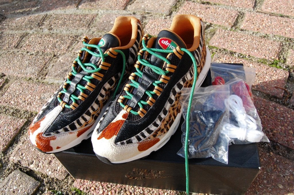 Nike Air Max 95 DLX Atmos Animal Pack 2.0 - Z.G.A.N. - 42,5, Overige kleuren, Nieuw, Ophalen of Verzenden, Sneakers of Gympen