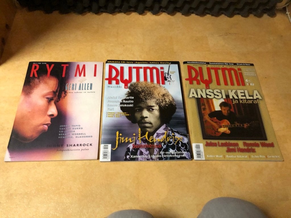 3x Fins muziek jazz tijdschrift met CD Rytmi Jimi Hendrix, Boeken, Ophalen of Verzenden, Zo goed als nieuw, Genre of Stijl