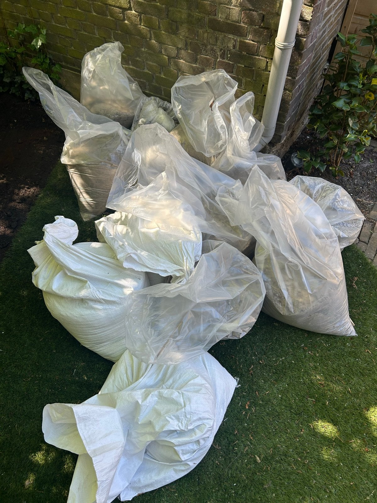 Gratis wit zand - ondergrond kunstgras (afhalen 29 mei), Tuin en Terras, Zand, Ophalen, Gebruikt, Ophoogzand