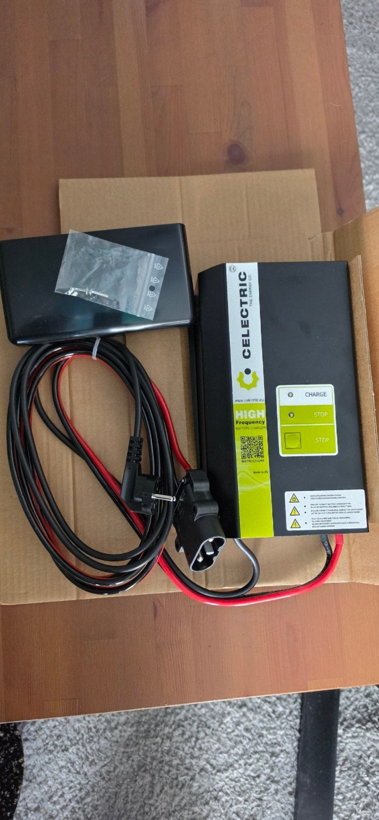 Celectric PSW2430.CL.1 Acculader 24V 30A, Nieuw