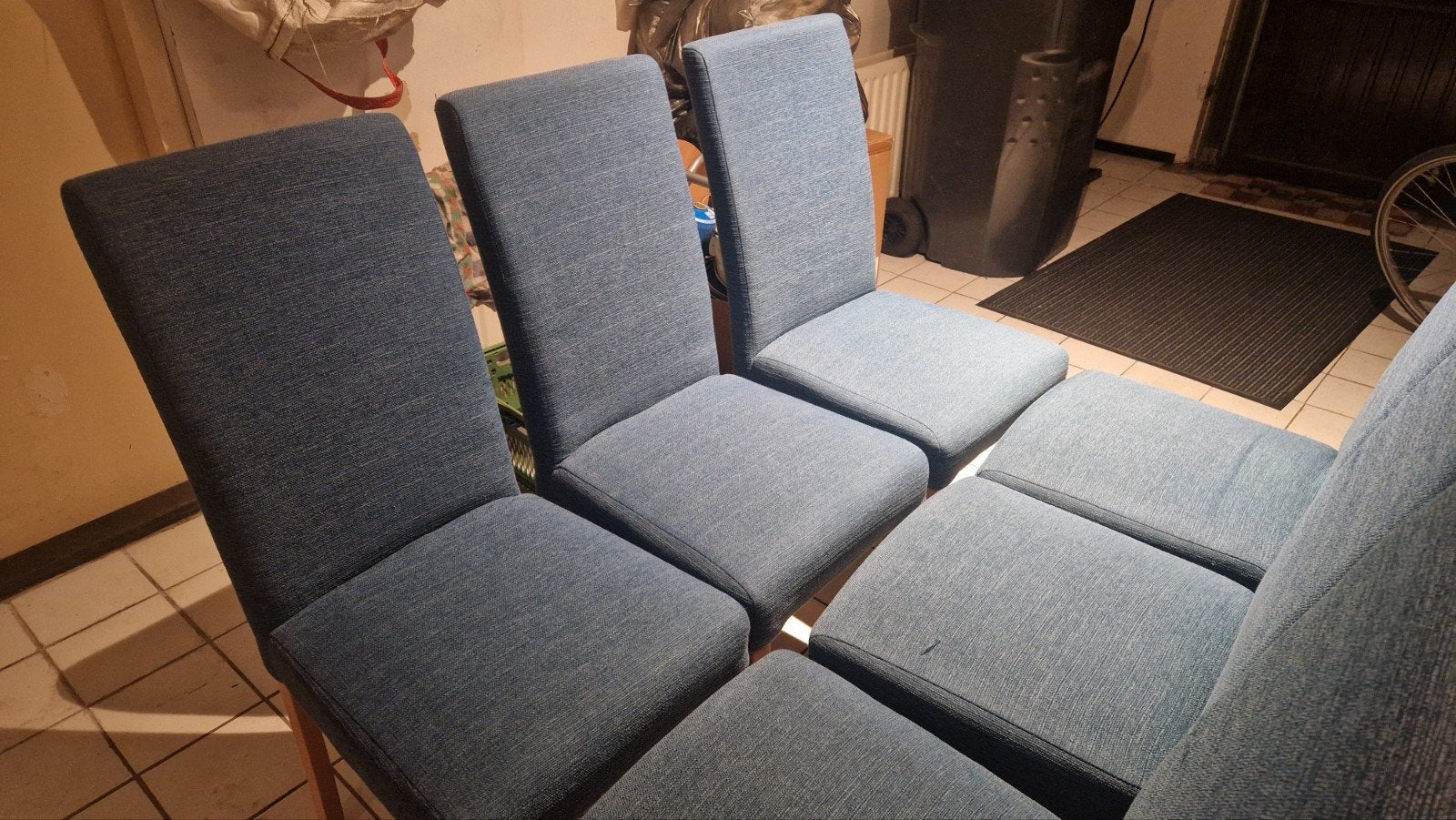 Zes lichtblauwe eetkamerstoelen, Huis en Inrichting, Stoelen, Ophalen, Gebruikt, Blauw, Stof