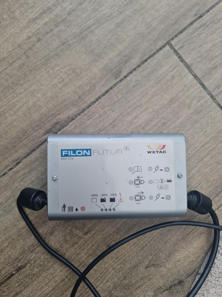 Accu lader scootmobiel, Ophalen of Verzenden