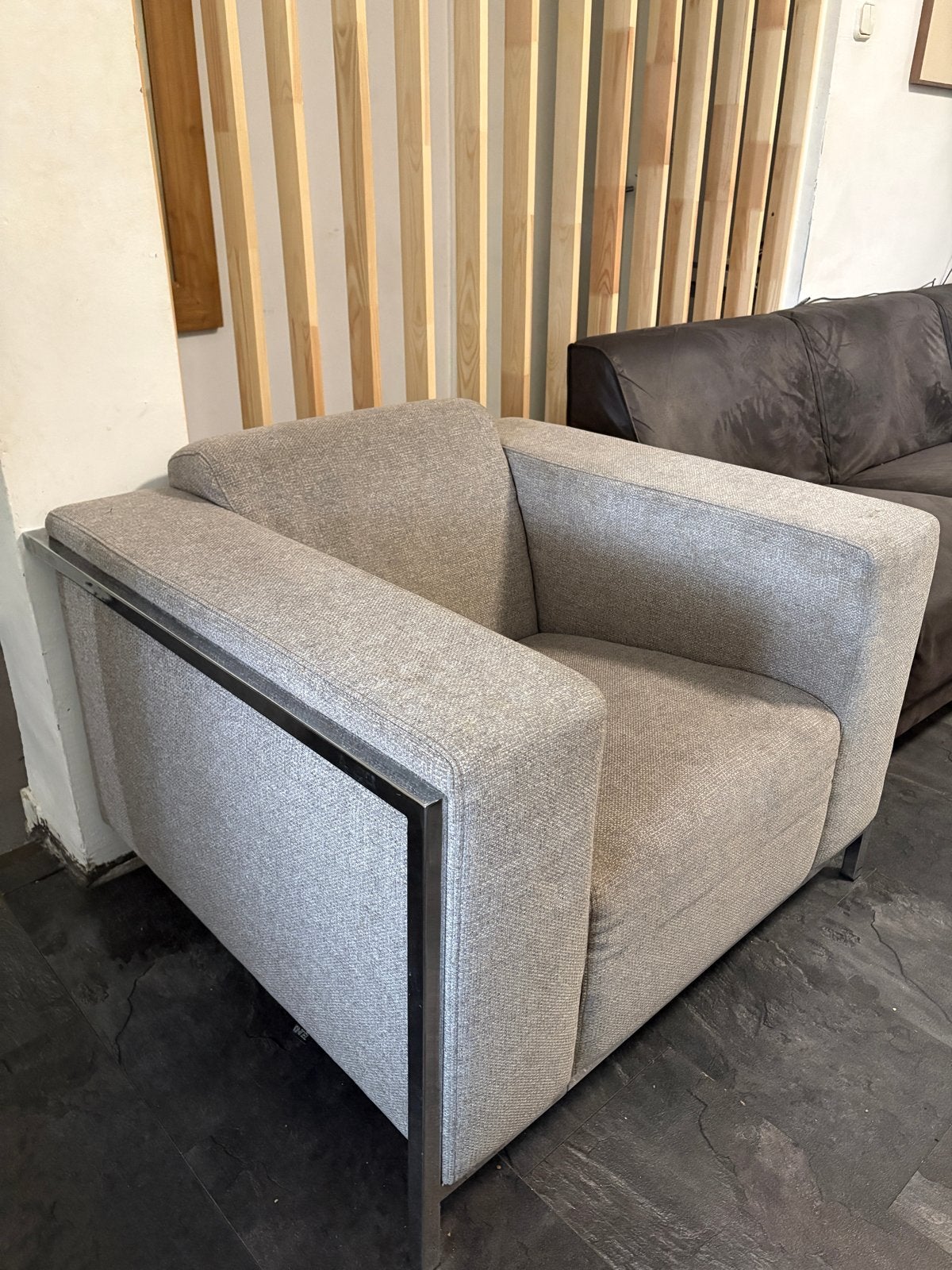 Montel fauteuil - Stijlvolle en comfortabele stoel, Ophalen, Gebruikt, Stof, 75 tot 100 cm