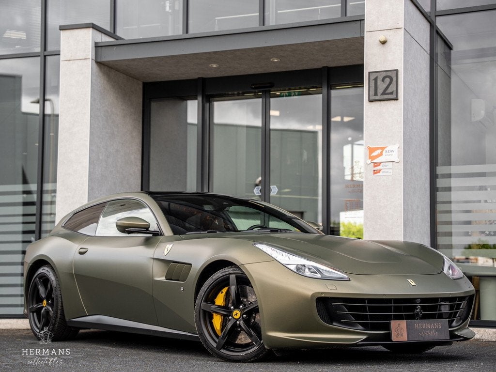 Ferrari GTC4Lusso T 3.9 V8 / Warranty / Passenger Display /, Auto's, Ferrari, Achterwielaandrijving, Wit, Leder, 3855 cc