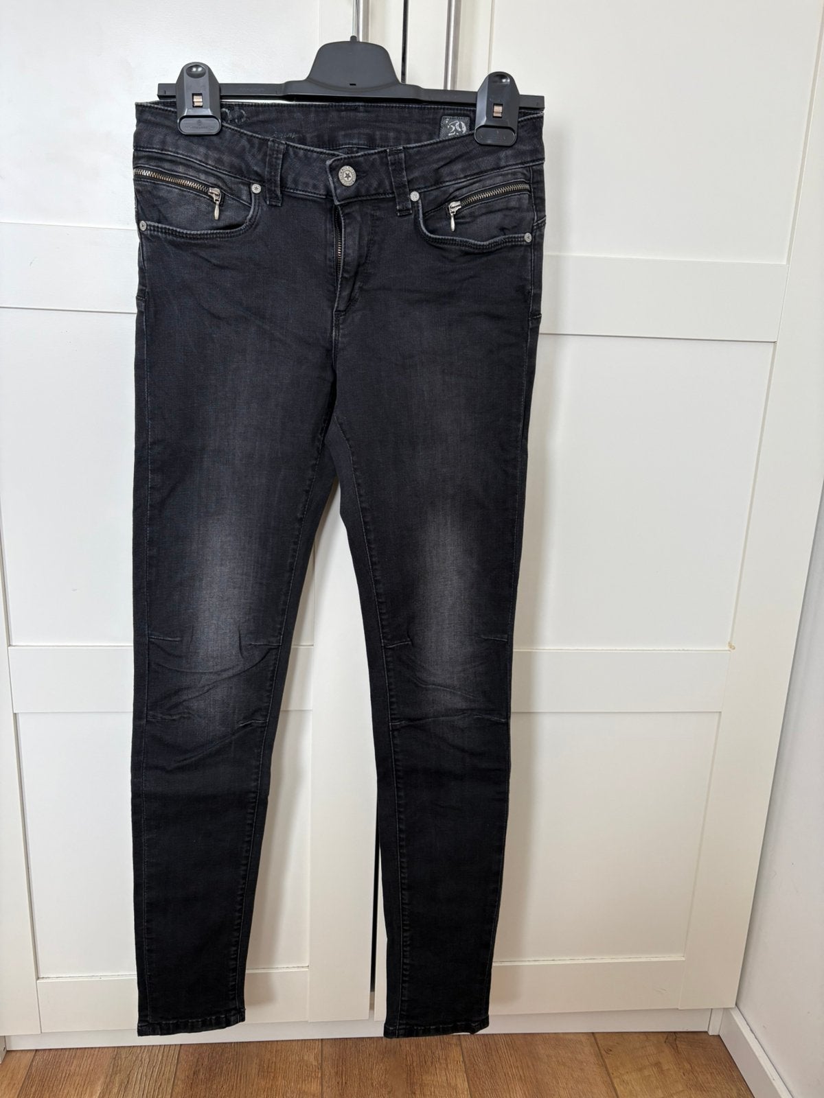 M.O.D. Jeans Eva zwart maat W29-L32 zgan., Ophalen of Verzenden, Zo goed als nieuw, Zwart, W28 - W29 (confectie 36)