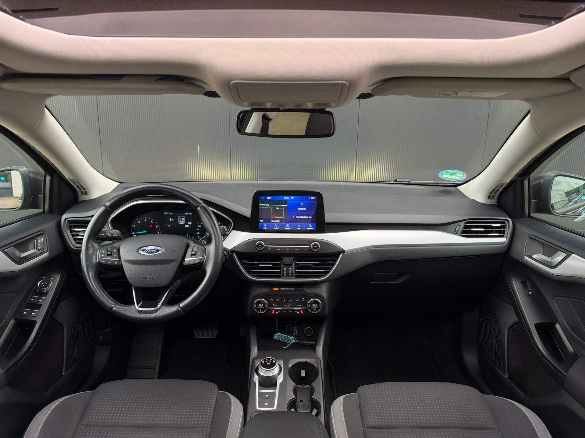 Ford Focus 1.5 E.B. 150PK Titanium Business AUTOMAAT | Pano-, Auto's, Stof, Gebruikt, Bedrijf, 3 cilinders