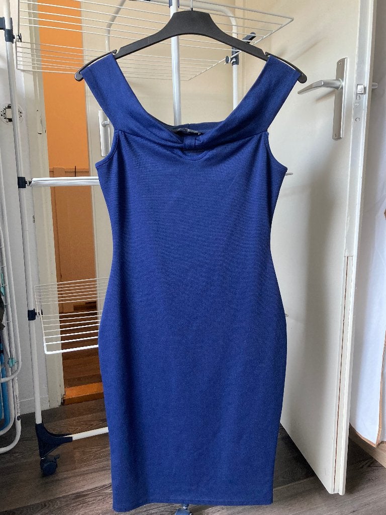 Jurkjes maat 38/40, Maat 38/40 (M), Blauw, Ophalen of Verzenden, Zo goed als nieuw