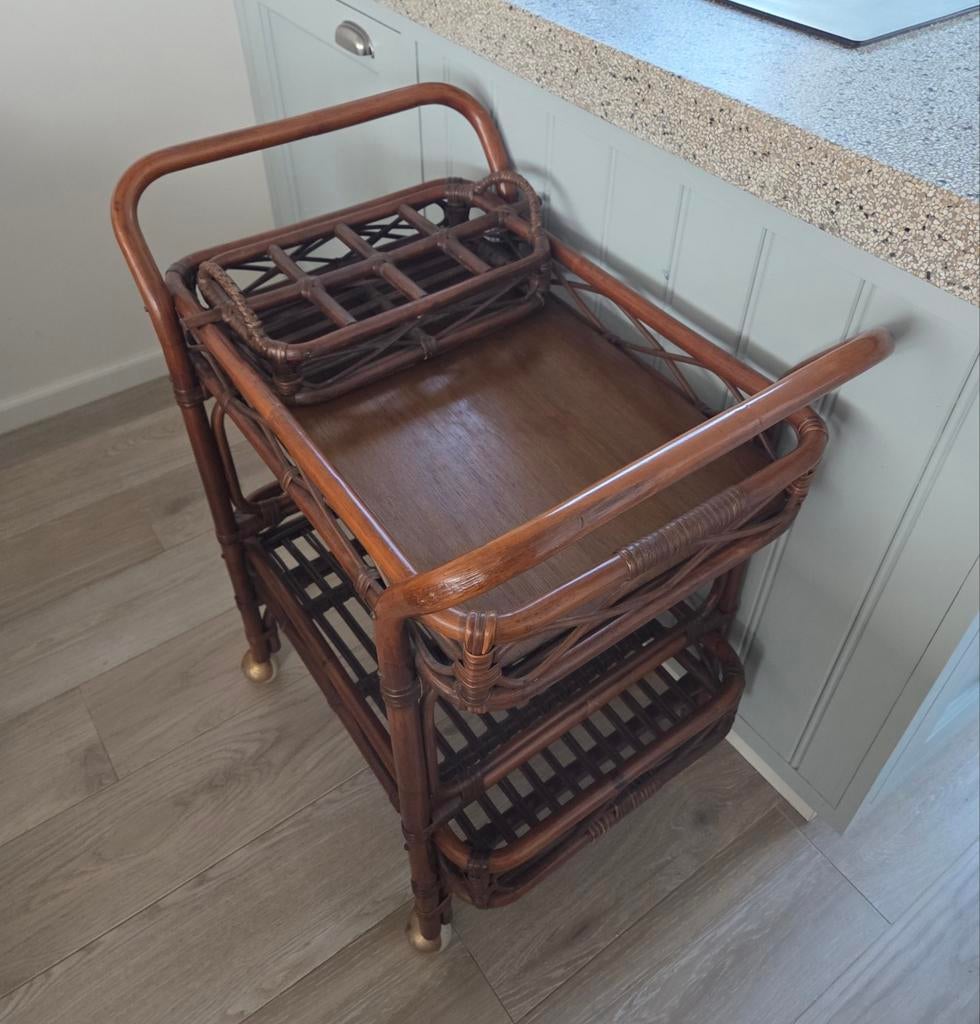 Vintage Theekarretje / Serveerwagen Rotan., Huis en Inrichting, Woonaccessoires | Overige, Gebruikt, Hout, Bruin, Vintage, Ophalen