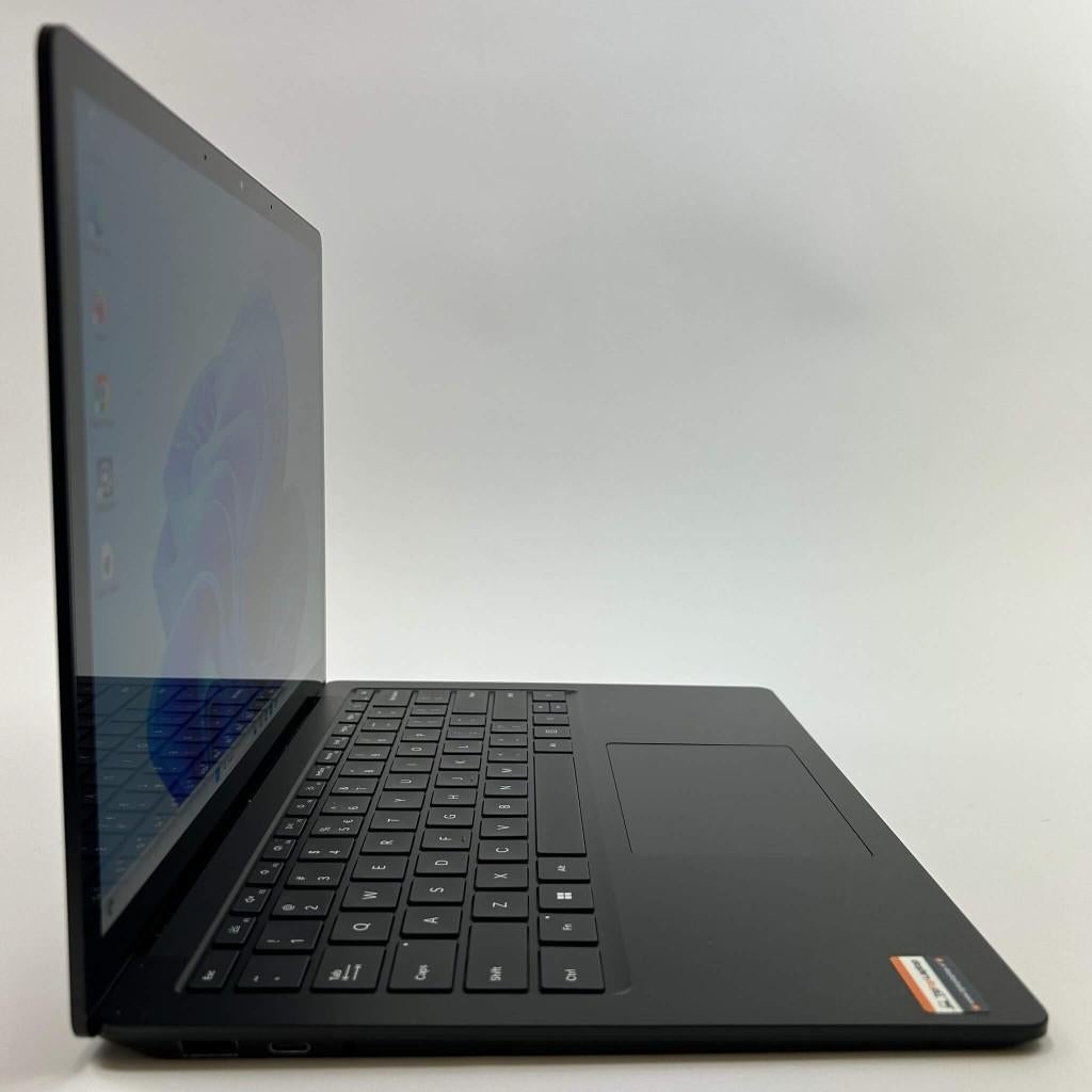 Microsoft Surface Laptop 5 | i7-1265U | 16GB RAM | 256GB SSD, 256 GB, Qwerty, 13 inch, Refurbished