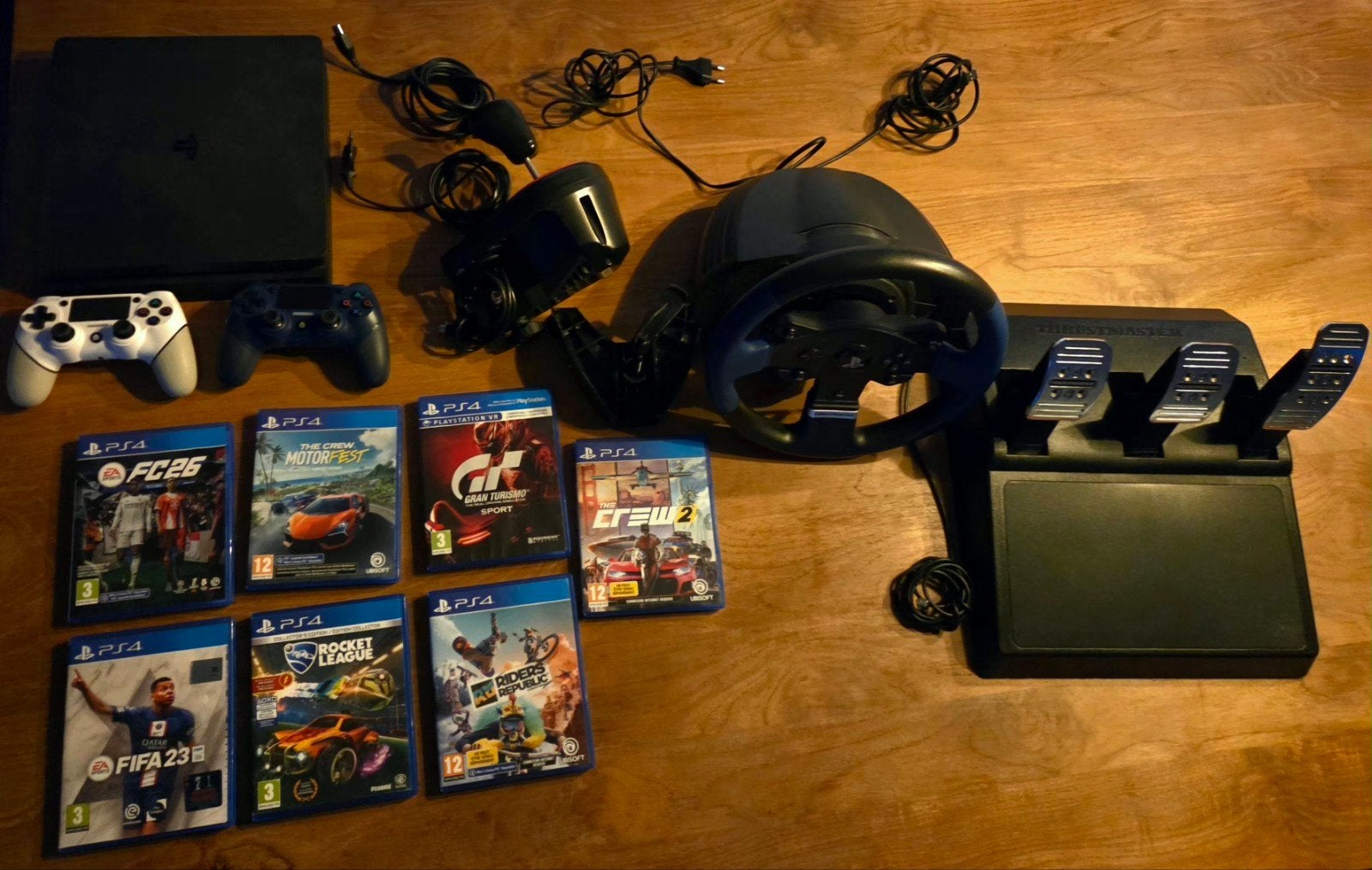 playstation 4 slim met accessoires, Spelcomputers en Games, Spelcomputers | Sony PlayStation 2, Zwart, Met 2 controllers, Ophalen of Verzenden