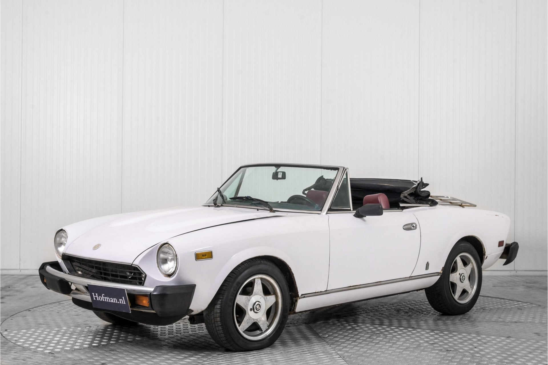 Fiat 124 2000 Sport Spider (bj 1979), Achterwielaandrijving, Gebruikt, 4 cilinders, Cabriolet
