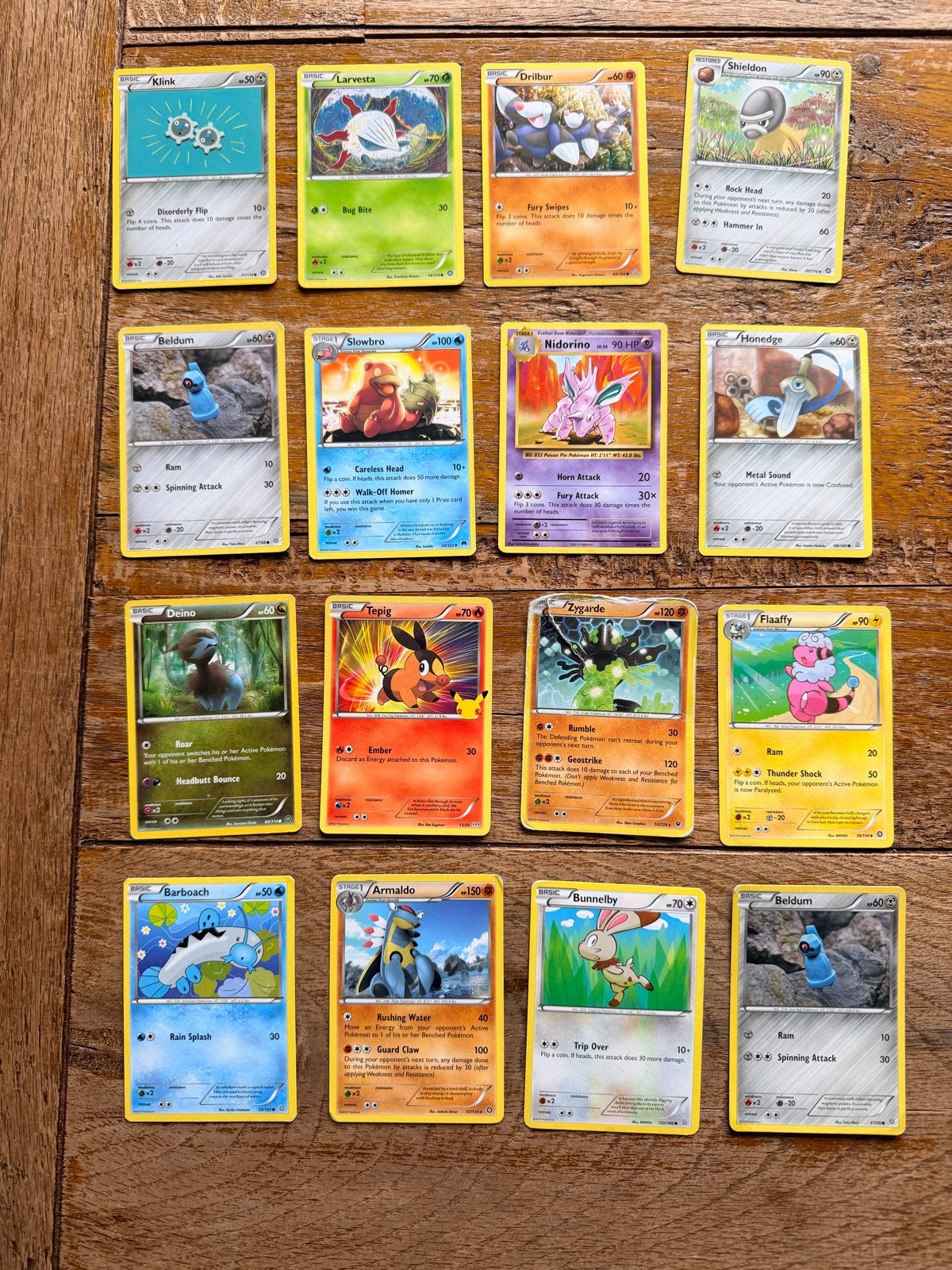 16 originele Pokémon kaarten - Steam Siege, Primal Clash, An, Ophalen of Verzenden, Gebruikt, Meerdere kaarten