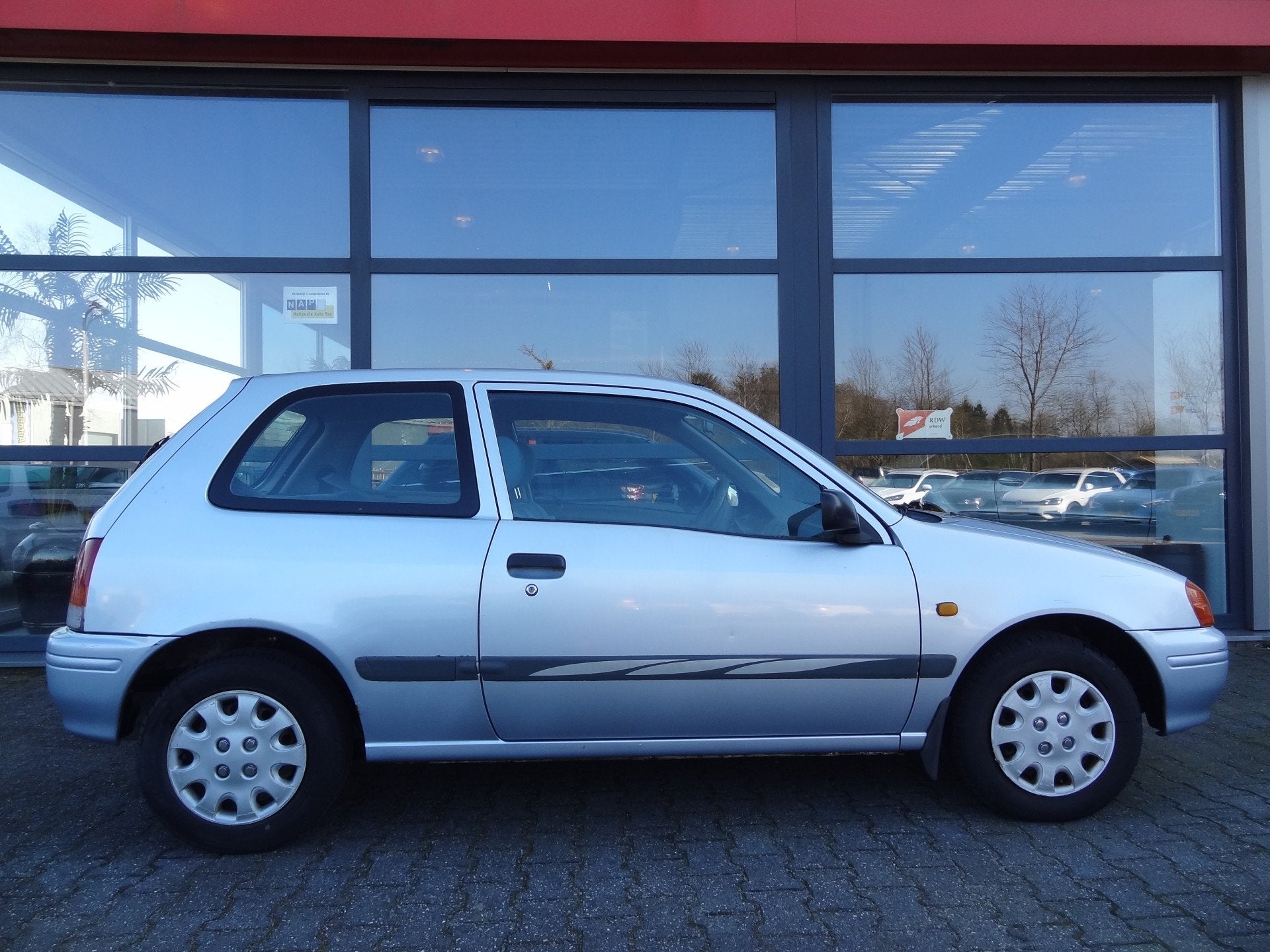 Toyota Starlet 1.3-16V Limited Edition | NL-AUTO |, Auto's, Voorwielaandrijving, Origineel Nederlands, Bedrijf, Handgeschakeld