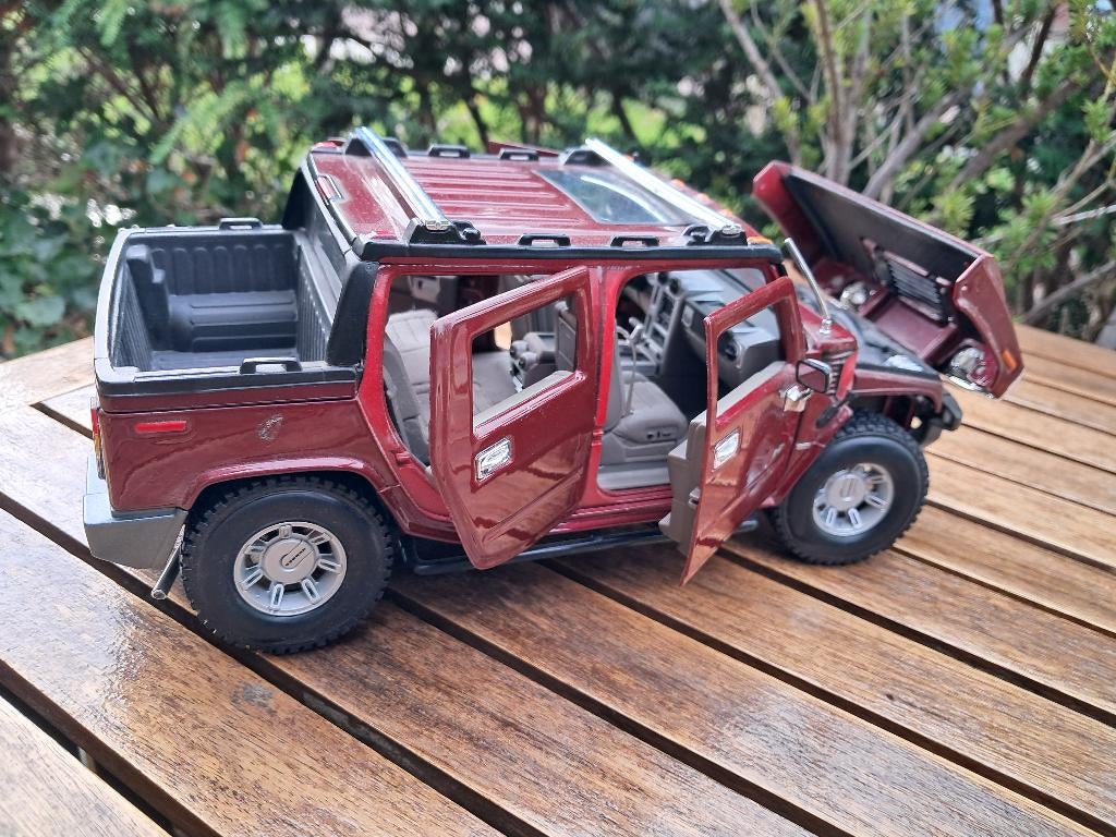 HUMMER 1:18 MAISTO, Hobby en Vrije tijd, Modelauto's | 1:18, Ophalen of Verzenden, Zo goed als nieuw, Auto, Maisto