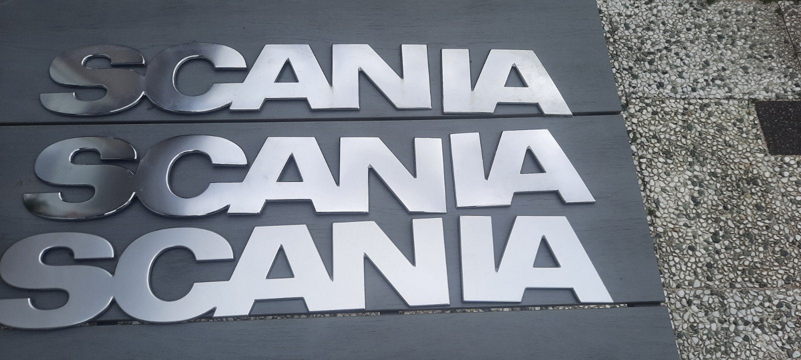 Groot scania front embleem grill logo, Ophalen of Verzenden, Gebruikt, Scania, Carrosserie en Plaatwerk