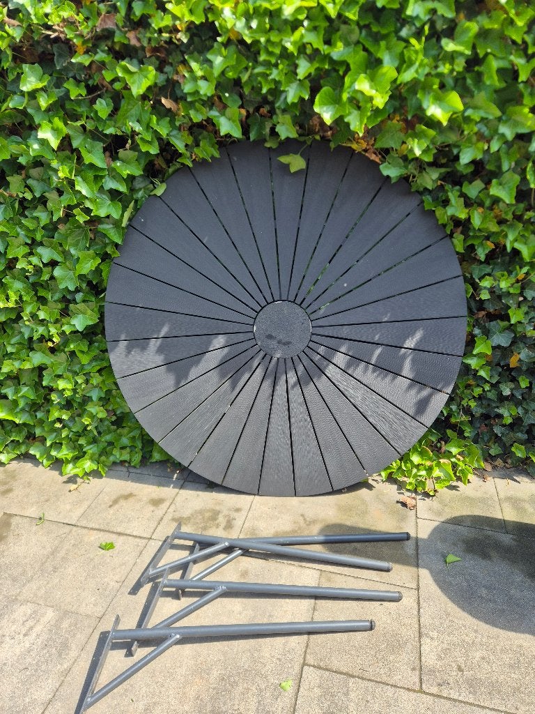 Tuintafel zwart rond 130, Jysk Rangstrup, Ophalen, Gebruikt, Rond, Kunststof