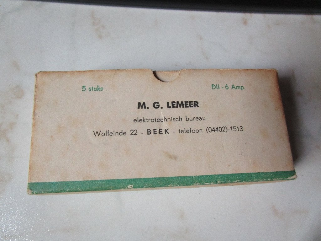 Vintage Porseleinen Zekeringen - M.G. Lemeer (4 stuks), Ophalen of Verzenden, Zo goed als nieuw, Overige typen