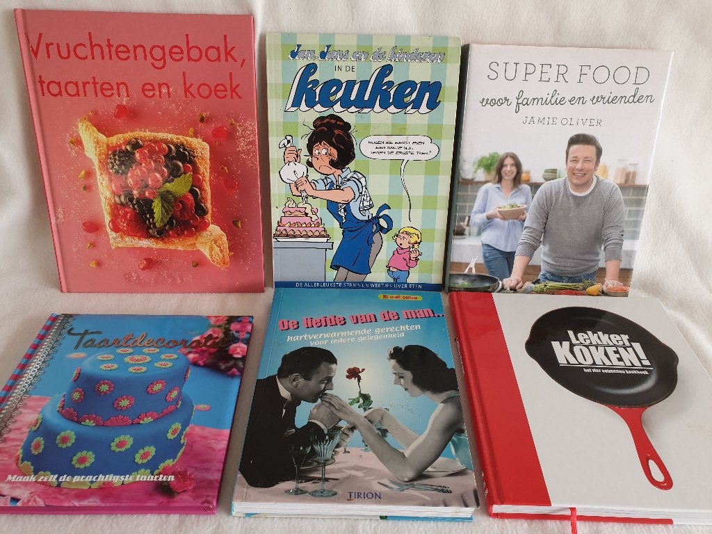 Diverse kookboeken, Ophalen, Zo goed als nieuw, Overige gebieden