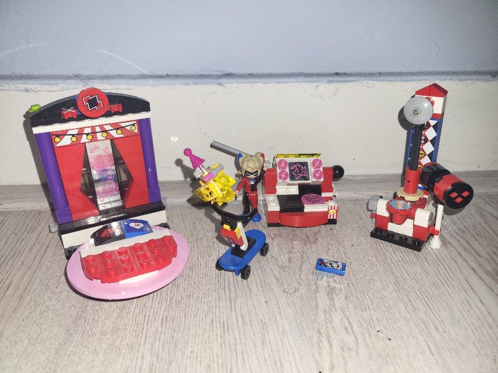 LEGO 4123 Harley Quin Dorm!, Gebruikt, Lego, Ophalen of Verzenden, Compleet