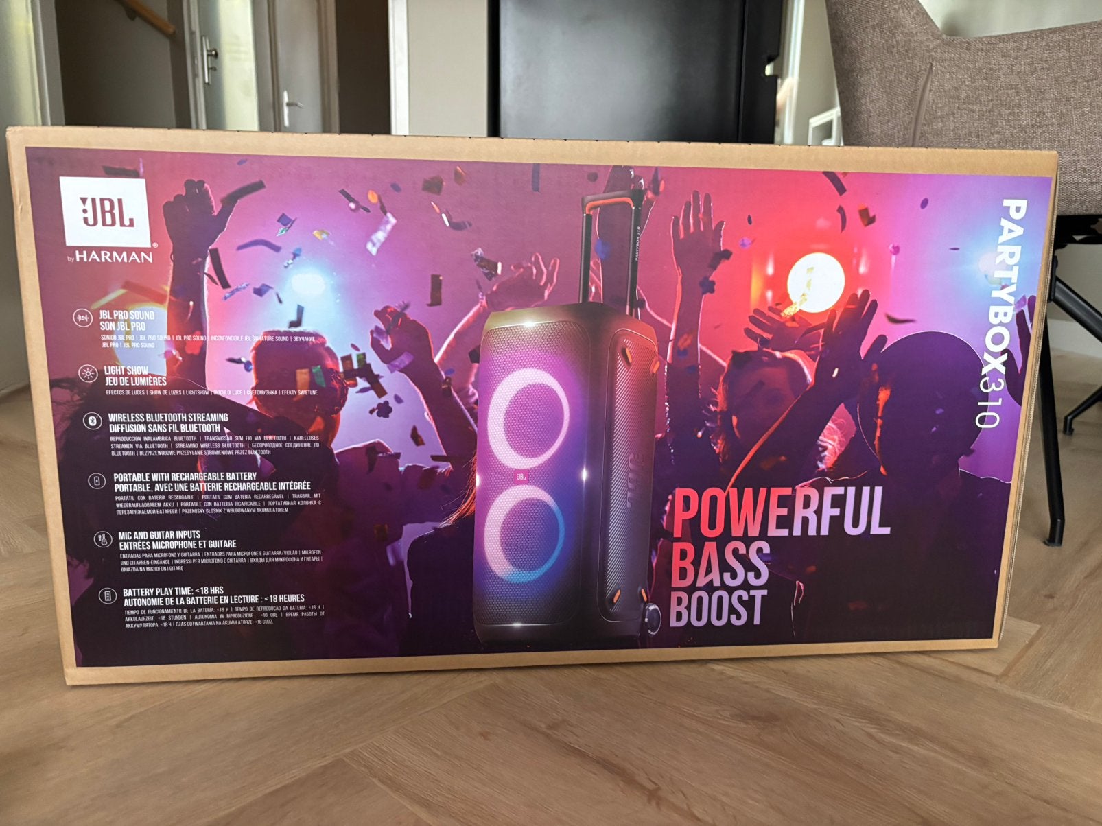 Splinter nieuwe JBL 310 (cadeau van de kpn), Audio, Tv en Foto, Luidsprekers, Ophalen of Verzenden, Nieuw, Overige typen, JBL