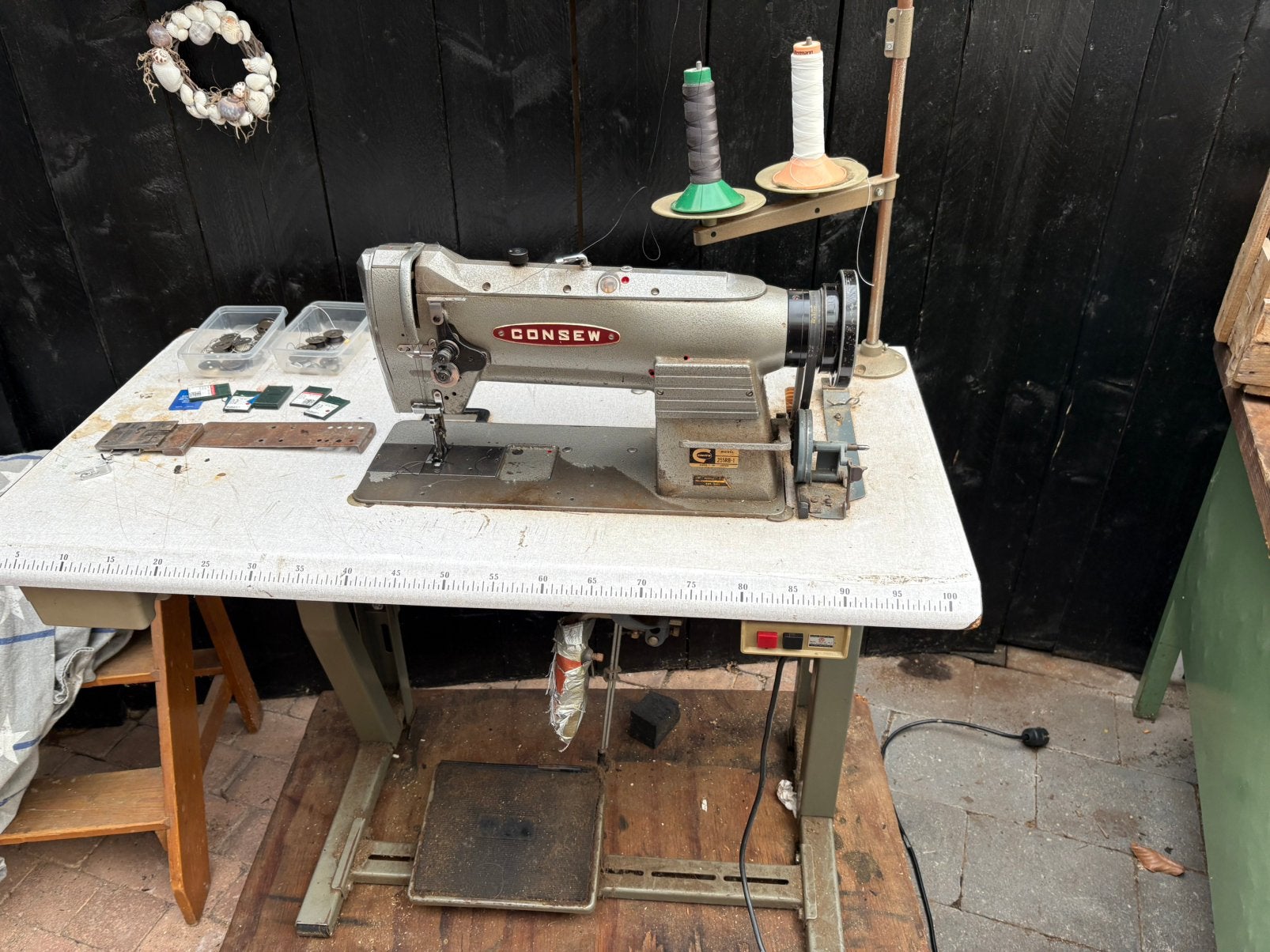 industriële consew naaimachine 255rb1 werk op 220, Ophalen, Naaimachine, Overige merken