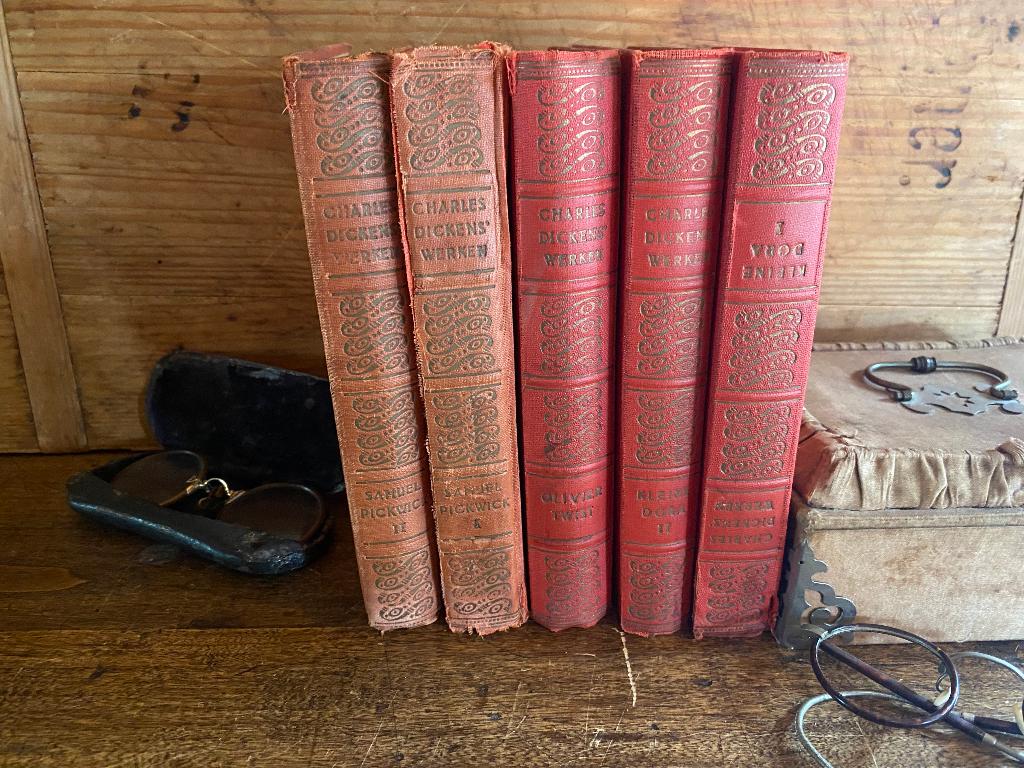 Charles Dickens, 5 titels *Nous deux*, Ophalen of Verzenden, Charles Dickens