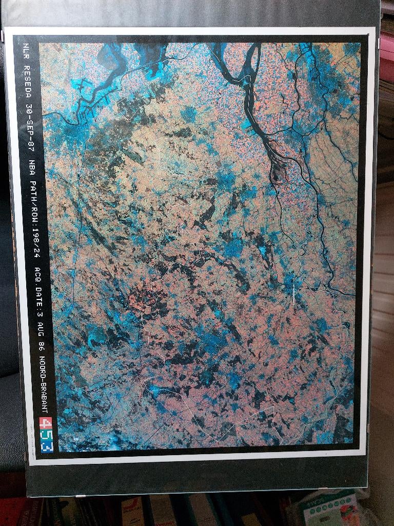 Satellietfoto van Noord-Brabant, Ophalen of Verzenden, 1800 tot 2000, Nederland, Landkaart