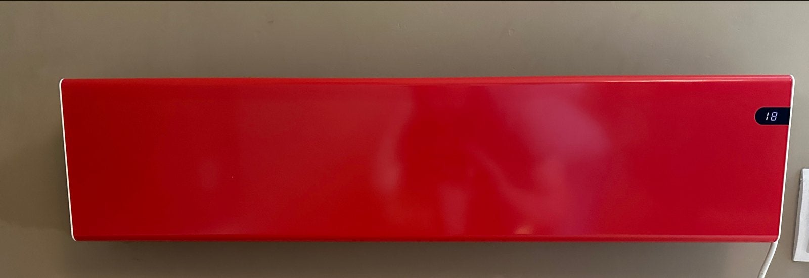 Adax Neo Elektrische Design Radiator Rood 600W 210x870mm, 30 tot 80 cm, 500 tot 800 watt, Radiator, Ophalen of Verzenden