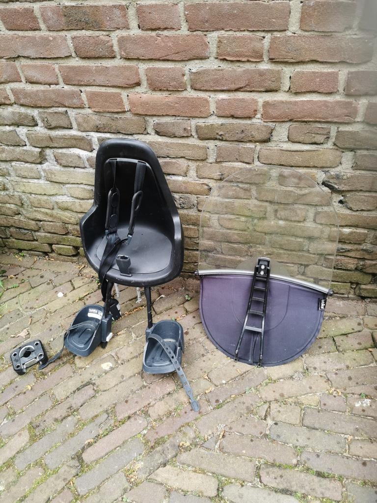 Bobike voorzitje, bandje voetsteun ontbreekt, geen scherm, Fietsen en Brommers, Ophalen, Voorzitje, Bobike, Gebruikt