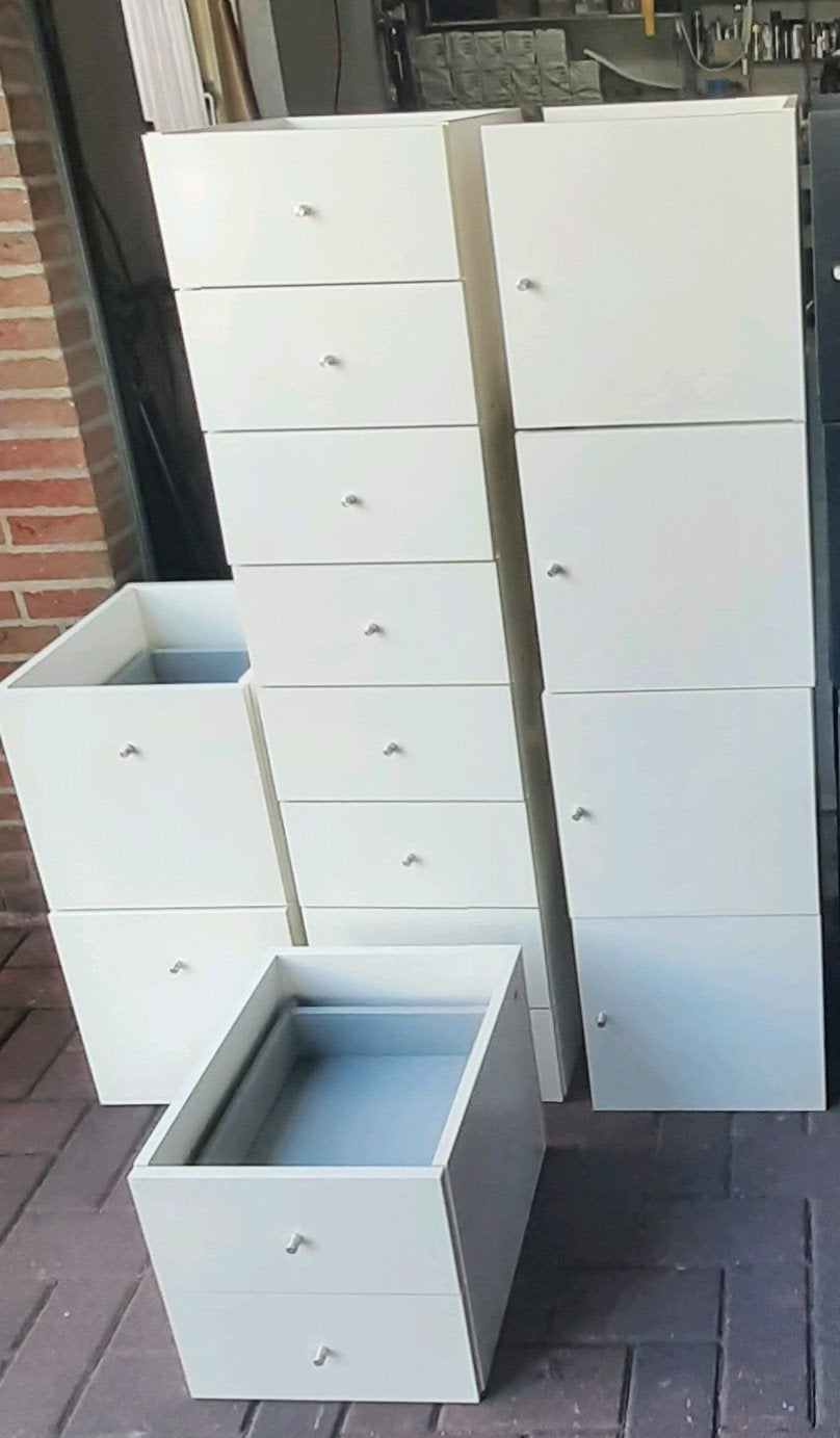 7 ladekasten en 4 deurtjes voor ikea kallax Vakkenkast, Ophalen