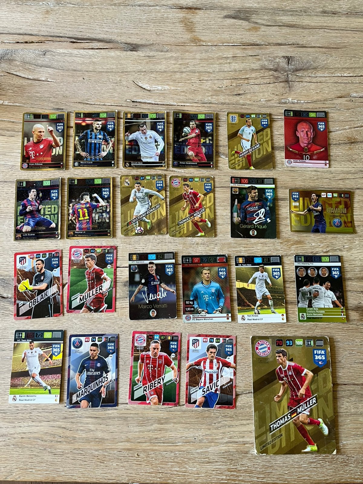 Oude panini fifa365 kaarten met limited editons, Ophalen, Gebruikt, Meerdere plaatjes