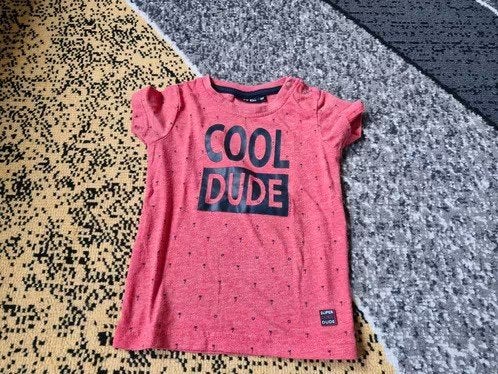 Rood cool dude tshirt Maat 86 h3, Gebruikt, Jongetje of Meisje, Baby blue, Onbekend