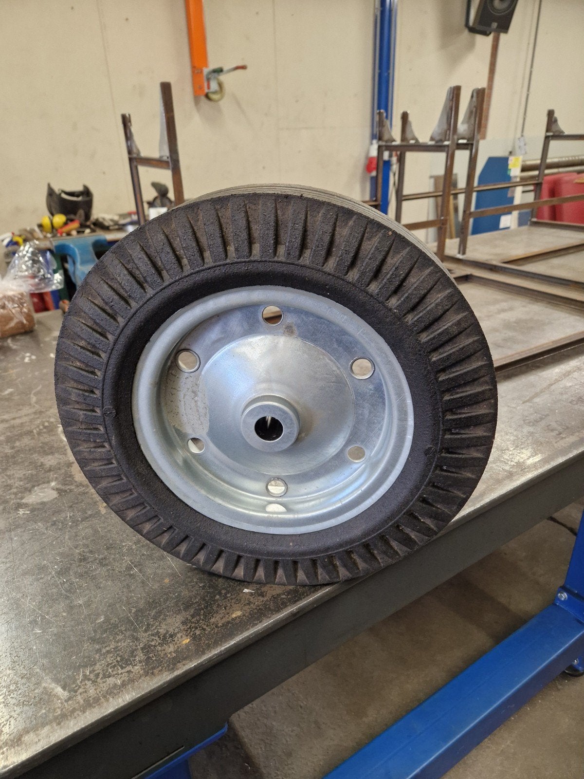Massieve wielen 400 mm, Ophalen of Verzenden, Nieuw