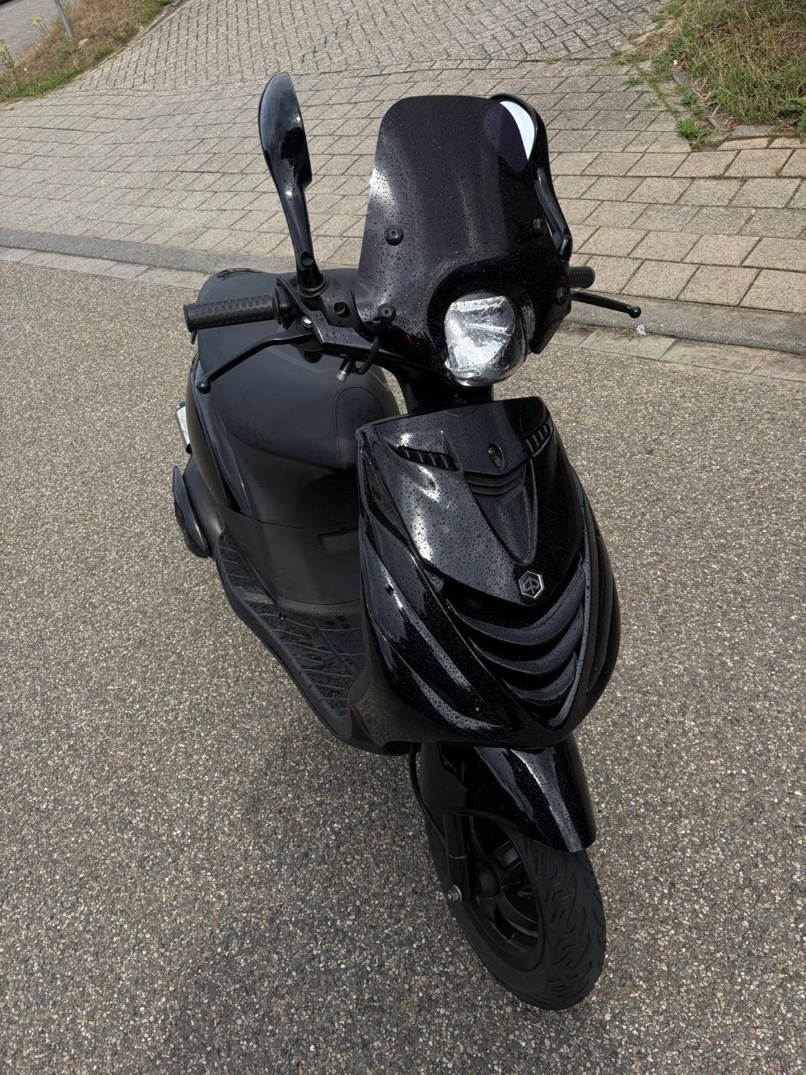 Hele frisse Zip 2t - Volledig gereviseerd en custom, Ophalen of Verzenden, Zo goed als nieuw, Piaggio
