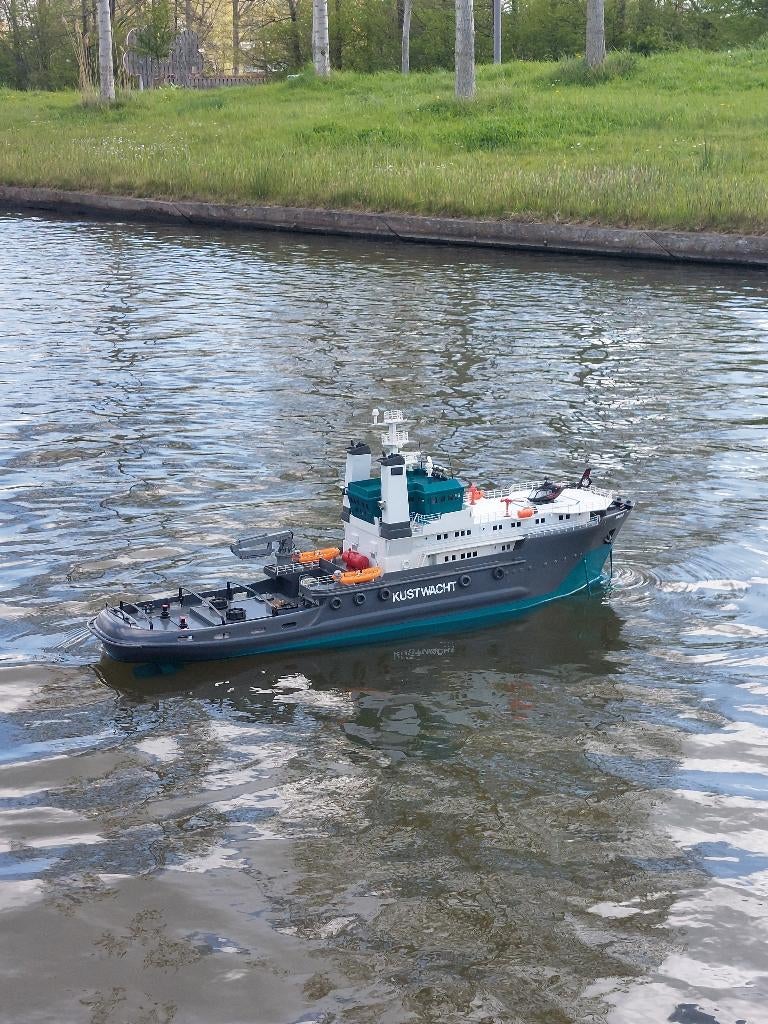 Waker kustwacht vaarklaar, Hobby en Vrije tijd, Ophalen, Zo goed als nieuw, 1:32 tot 1:50, Overige merken